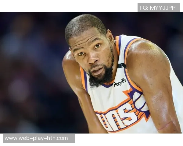 杜兰特首节状态低迷全场13投仅6中贡献15分4篮板2助攻1盖帽 杜兰特首节状态低迷全场13投仅6中贡献15分4篮板2助攻1盖帽