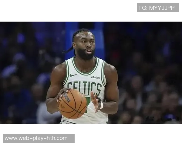 杰伦布朗左腿筋紧张状态不明绿军官方宣布回归存疑 杰伦布朗左腿筋紧张状态不明绿军官方宣布回归存疑