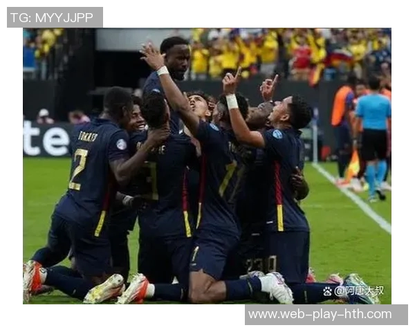 巴特勒半场表现抢眼17分钟内贡献12分2板3助2断展现强大杀伤力 巴特勒半场表现抢眼17分钟内贡献12分2板3助2断展现强大杀伤力