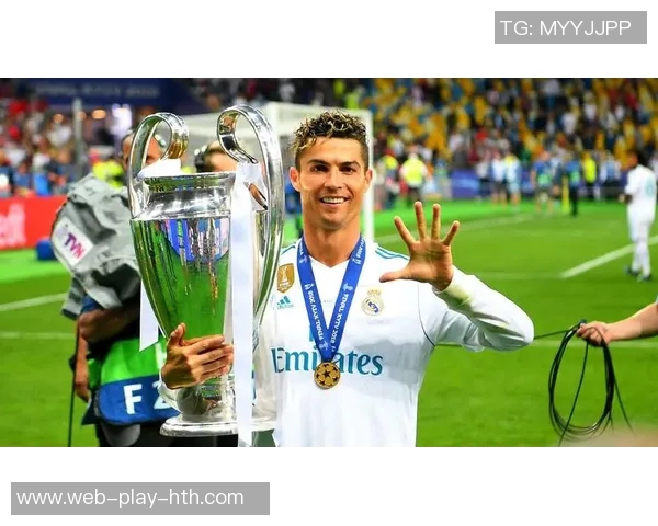 C罗在马德里筹建私人俱乐部创始会员费高达13万镑 C罗在马德里筹建私人俱乐部创始会员费高达13万镑