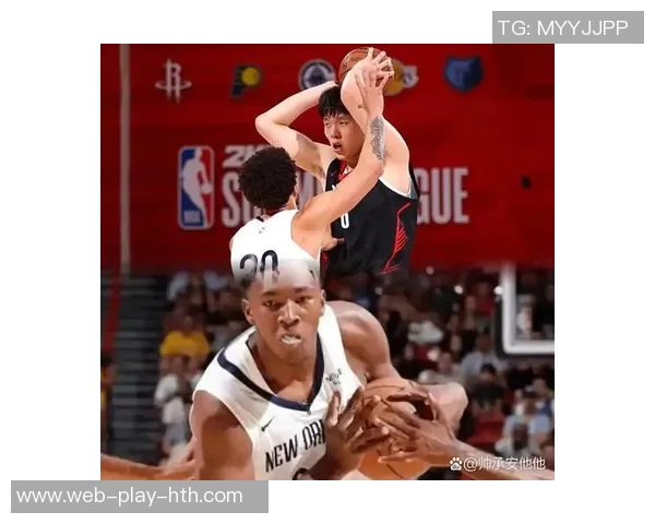 布克外线手感冰凉三分球失准却依然砍下27分助攻表现抢眼